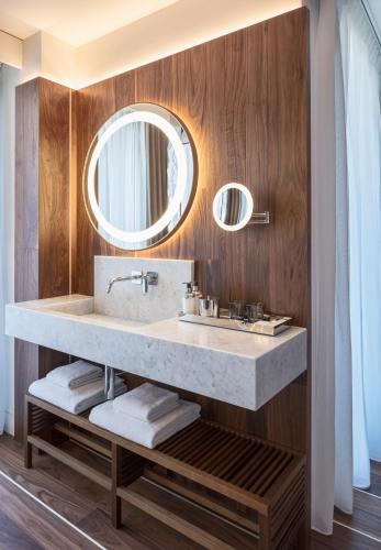 This photo about Sir Joan Hotel shared on HyHotel.com