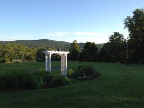 在meiguo.com看到的The Vermont Inn的介绍图片