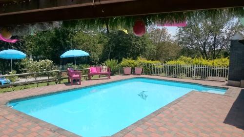 Swimming pool, Convent Hill Lodge in Ladysmith Swimming pool, Convent Hill Lodge in Ladysmith