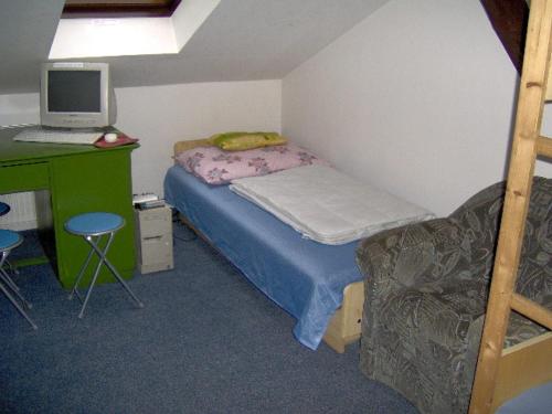 This photo about Youth Hostel shared on HyHotel.com