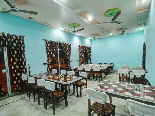 This photo about Hotel Neeraj shared on HyHotel.com
