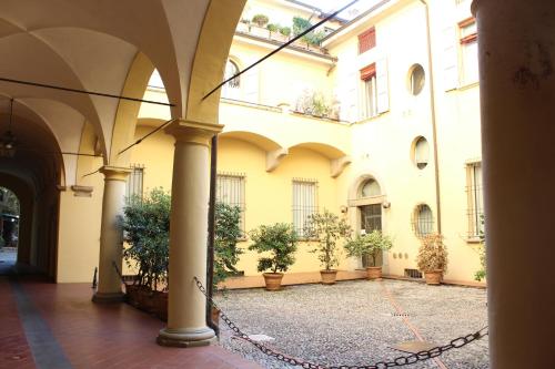 Rooms H Ercolani in Santo Stefano Rooms H Ercolani in Santo Stefano