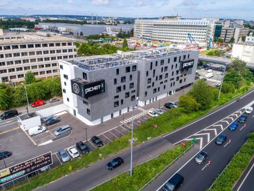 Exterior view, All Suites Appart Hotel Aéroport Paris Orly-Rungis in Paris Exterior view, All Suites Appart Hotel Aéroport Paris Orly-Rungis in Paris