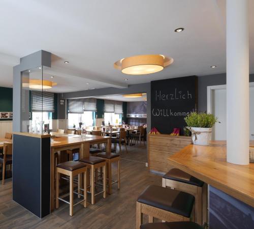 Étterem, Hotel & Restaurant Hullen in Barweiler Étterem, Hotel & Restaurant Hullen in Barweiler