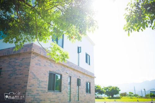 【2025花蓮金針花住宿推薦】金針花至10/12!9間質感住宿.近玉里車站! 23 110779305