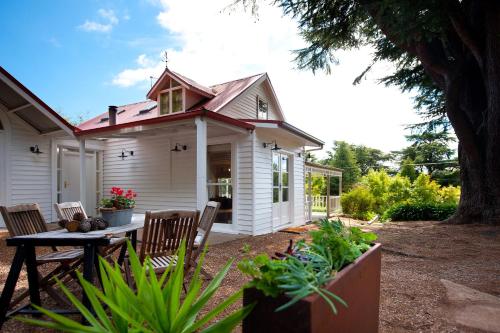 This photo about Hill House shared on HyHotel.com