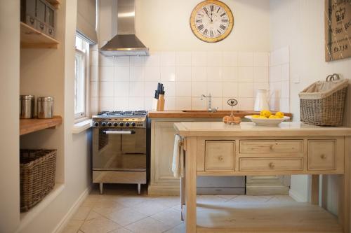 This photo about Hill House shared on HyHotel.com