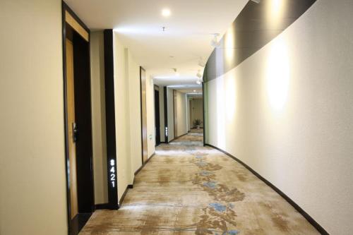 This photo about Metropolo Zhangjiagang Shazhou Park shared on HyHotel.com