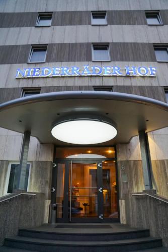 Hotel Niederräder Hof - image 3