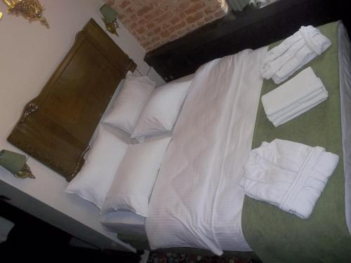 This photo about Edirne osmanlı evleri shared on HyHotel.com