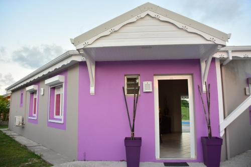 Entrada, Villa Amethyste avec grande piscine privee, jardin clos, parking prive in Le Robert Entrada, Villa Amethyste avec grande piscine privee, jardin clos, parking prive in Le Robert