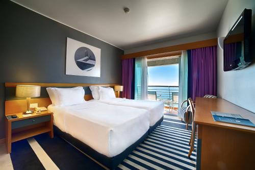 陽台/露台, 薩納瑟斯姆拉酒店 (SANA Sesimbra Hotel) in 塞新布拉港 陽台/露台, 薩納瑟斯姆拉酒店 (SANA Sesimbra Hotel) in 塞新布拉港