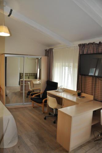 This photo about Dublin Hotel shared on HyHotel.com