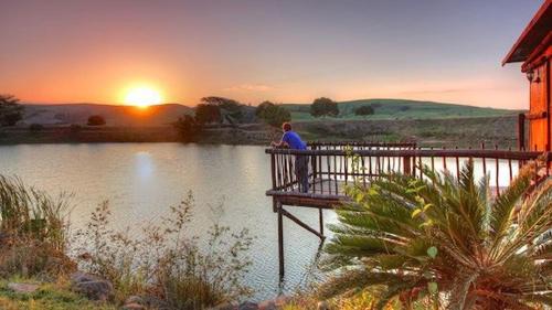 Rain Farm Game Lodge in 烏木拉利 Rain Farm Game Lodge in 烏木拉利