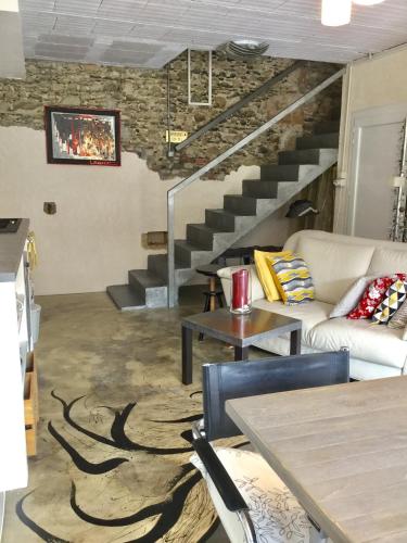 Előcsarnok, Loft Atypique in Villeneuve De Riviere Előcsarnok, Loft Atypique in Villeneuve De Riviere