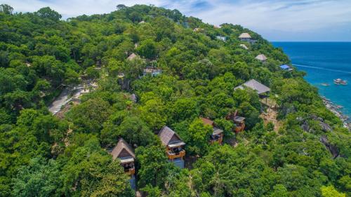 Surrounding environment, Baan Talay Resort & Yoga in Ao Leuk Bay Surrounding environment, Baan Talay Resort & Yoga in Ao Leuk Bay