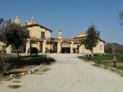Casale Di Vulci in Canino Casale Di Vulci in Canino