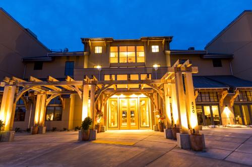 Ulaz, The Lodge at Columbia Point in Richland (WA) Ulaz, The Lodge at Columbia Point in Richland (WA)