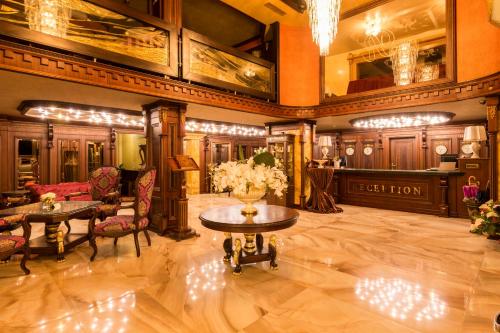 Lobby, Spa Hotel Rich in Velingrad Lobby, Spa Hotel Rich in Velingrad