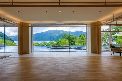 Lobby, Hakone Ashinoko Hanaori in Lake Ashi Lobby, Hakone Ashinoko Hanaori in Lake Ashi