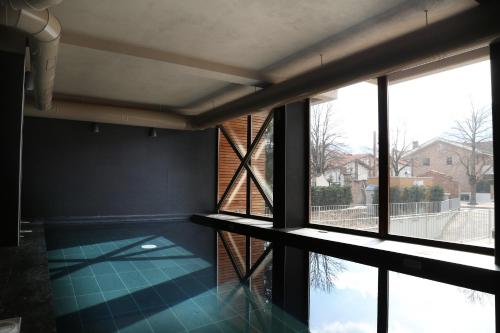 Swimming pool, Grand Chalet delle Rocche in Rocca Di Mezzo Swimming pool, Grand Chalet delle Rocche in Rocca Di Mezzo