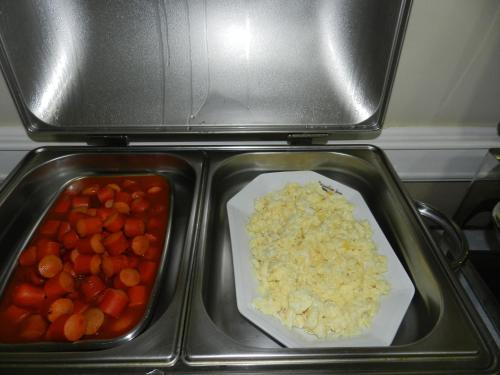 This photo about Paradise Inn Hotel shared on HyHotel.com