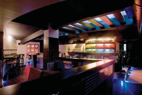 餐飲選擇, 拉姆亞斯酒店 (Ramyas Hotels) in 蒂魯吉拉帕利 餐飲選擇, 拉姆亞斯酒店 (Ramyas Hotels) in 蒂魯吉拉帕利