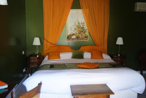 This photo about Hotel De La Cognette - Les Collectionneurs shared on HyHotel.com