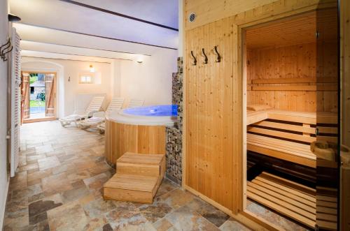 Pezsgőfürdő, Wellness Hotel Florian Ceske Zleby in Stozec Pezsgőfürdő, Wellness Hotel Florian Ceske Zleby in Stozec