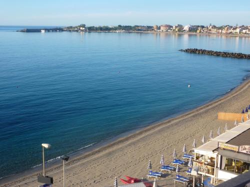 شاطئ, Hotel Palladio in Giardini Naxos City Center شاطئ, Hotel Palladio in Giardini Naxos City Center