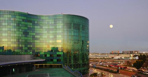 This photo about Hilton Capital Grand Abu Dhabi shared on HyHotel.com