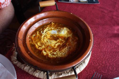 Makanan dan Minuman, Chez Belkacem in Merzouga Makanan dan Minuman, Chez Belkacem in Merzouga