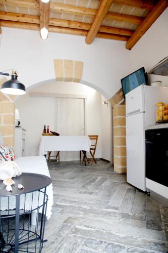 This photo about Storie di mare shared on HyHotel.com