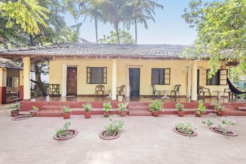 Room for 4 in Anjuna, by GuestHouser
Room for 4 in Anjuna, by GuestHouser