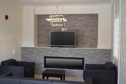 Empfangshalle, Days Inn by Wyndham 100 Mile House in 100 Mile House (BC) Empfangshalle, Days Inn by Wyndham 100 Mile House in 100 Mile House (BC)