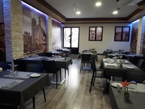 Ресторан, Hostal Julio in Трухільо Ресторан, Hostal Julio in Трухільо