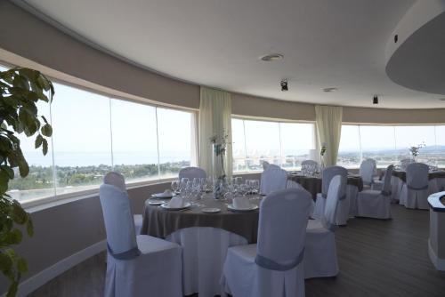 ห้องจัดเลี้ยง, รร.เตเอเร่อาเช่ ปาราอิโซ่ (TRH Paraiso Hotel) in เอสเทโพนา ห้องจัดเลี้ยง, รร.เตเอเร่อาเช่ ปาราอิโซ่ (TRH Paraiso Hotel) in เอสเทโพนา