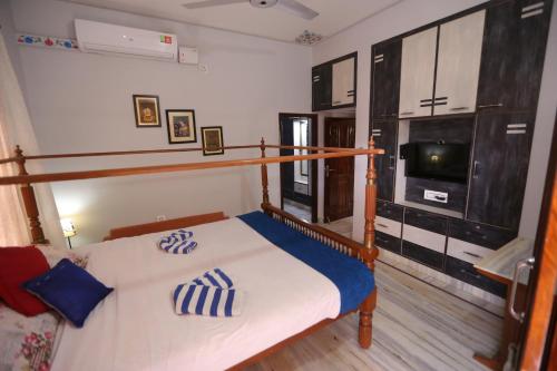 Harsidhi Haveli in Cantonment Harsidhi Haveli in Cantonment