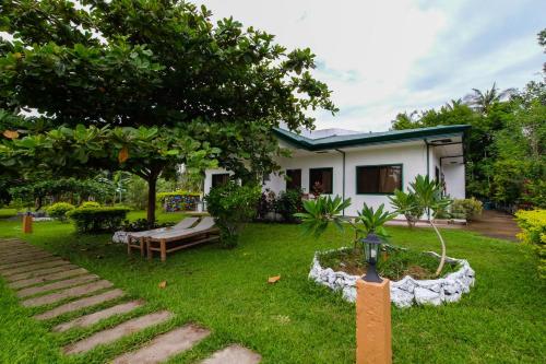 This photo about ZEN Rooms Mahogany Upland Dumaguete shared on HyHotel.com