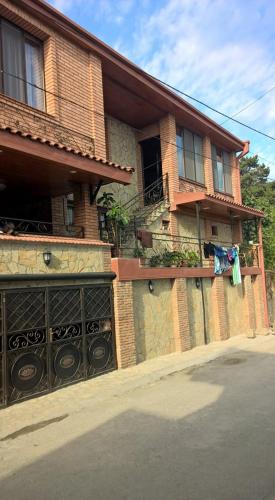 Shios Guest House