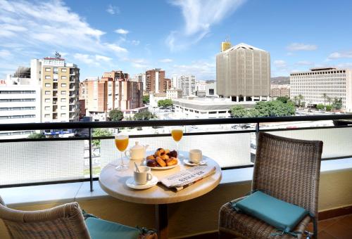 Ban công/sân hiên, Eurostars Astoria in Málaga Ban công/sân hiên, Eurostars Astoria in Málaga
