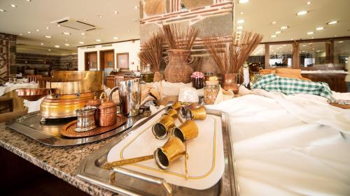 Food and beverages, Capsis Hotel Thessaloniki in Thessaloniki Food and beverages, Capsis Hotel Thessaloniki in Thessaloniki