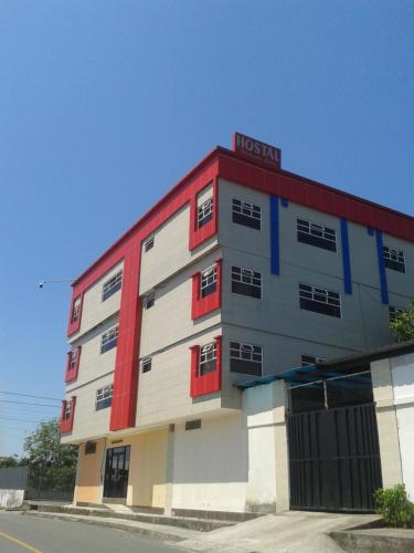 A szálláshely kívülről, Hotel Platinum Class in Lago Agrio A szálláshely kívülről, Hotel Platinum Class in Lago Agrio