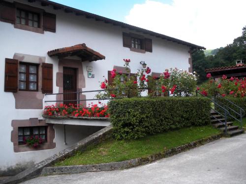 A szálláshely kívülről, Casa Rural Bordaberea in Maya Del Baztan A szálláshely kívülről, Casa Rural Bordaberea in Maya Del Baztan