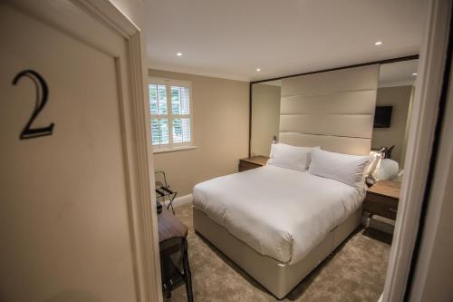 This photo about Forty Winks Guest House & Residence shared on HyHotel.com