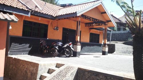 Sedulur Homestay in Bromo Sedulur Homestay in Bromo