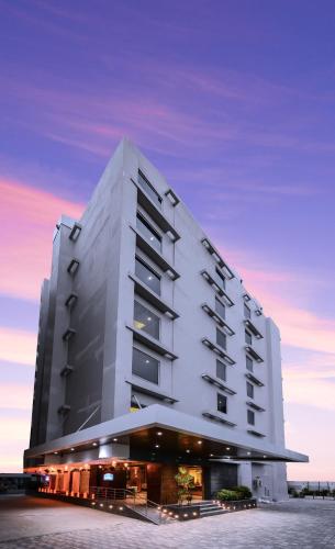 vhod, Howard Johnson by Wyndham Kolkata Airport in Kolkata vhod, Howard Johnson by Wyndham Kolkata Airport in Kolkata