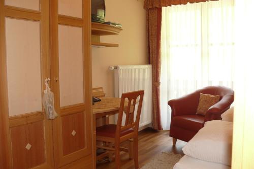 Gasthof-Pension zur Klause in Szent Jakob im Walde Gasthof-Pension zur Klause in Szent Jakob im Walde