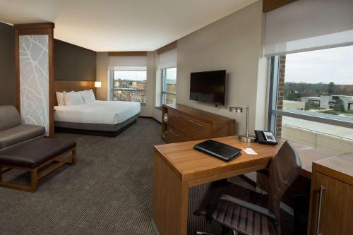 Hyatt Place Bloomington / Normal in Bloomington (IL) Hyatt Place Bloomington / Normal in Bloomington (IL)