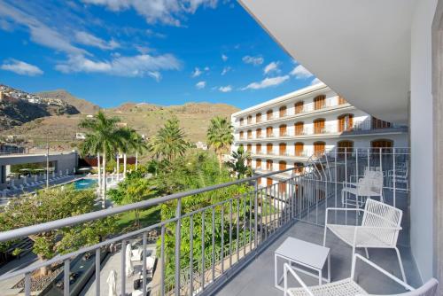 Балкон/тераса, Iberostar Heritage Grand Mencey in Тенерифе Балкон/тераса, Iberostar Heritage Grand Mencey in Тенерифе